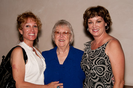 Mitzi, Sue & Maria